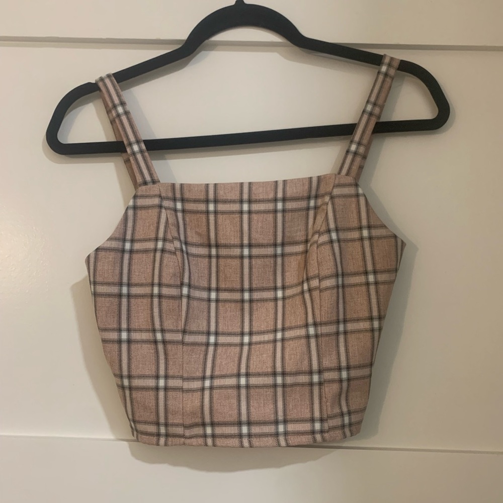 Jun & Ivy Plaid Women’s Cropped Top